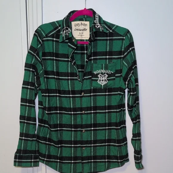 💥3/65$💥 Slytherin Shirt. - Picture 1 of 4